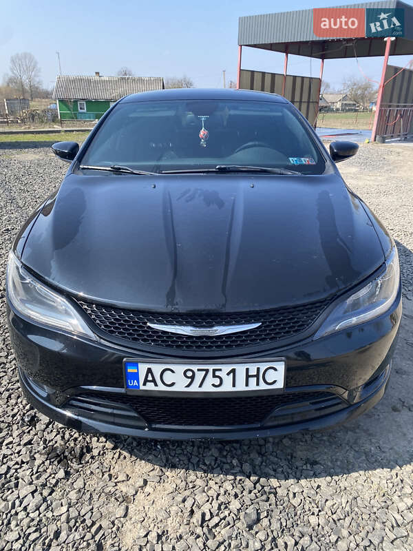 Седан Chrysler 200 2016 в Владимире