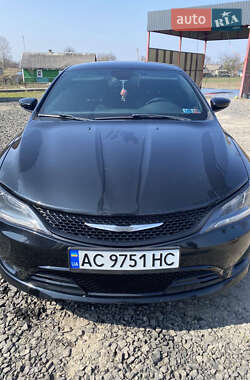Седан Chrysler 200 2016 в 