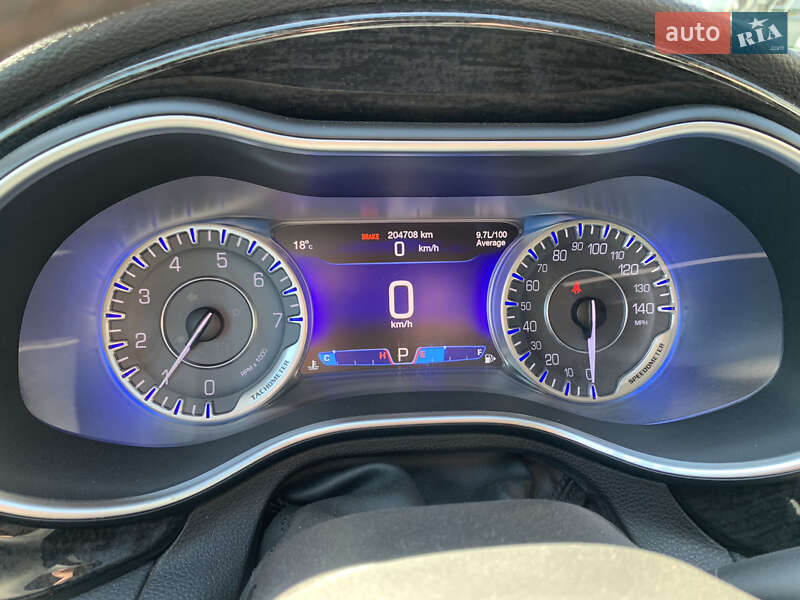 Седан Chrysler 200 2014 в Великодолинському