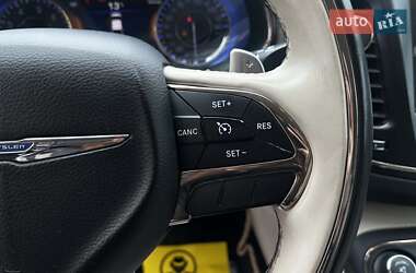 Седан Chrysler 200 2015 в 