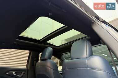 Седан Chrysler 200 2015 в 