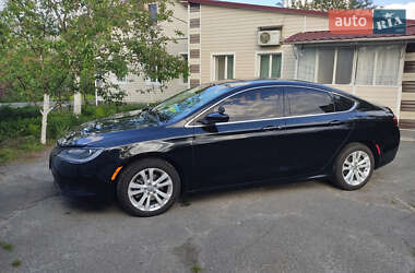 Седан Chrysler 200 2016 в 