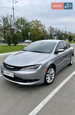 Седан Chrysler 200 2015 в Белгороде-Днестровском