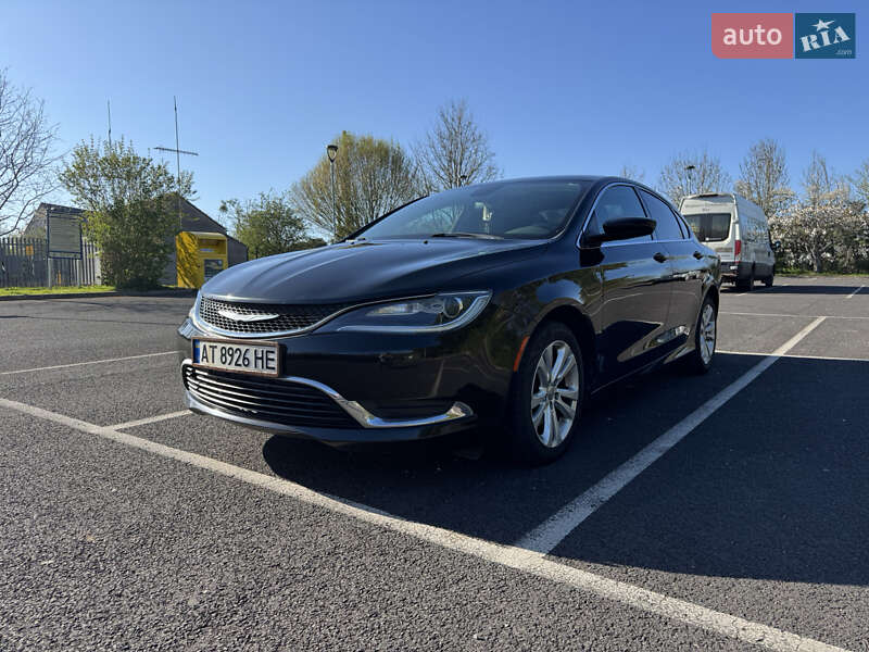 Седан Chrysler 200 2016 в 