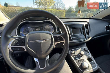 Седан Chrysler 200 2016 в 