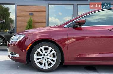 Седан Chrysler 200 2015 в 