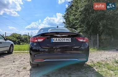 Седан Chrysler 200 2016 в 