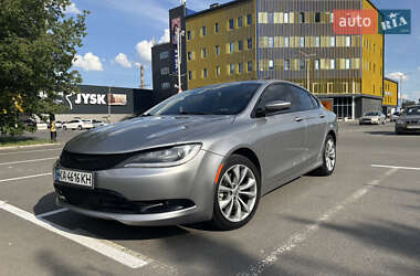 Седан Chrysler 200 2015 в Києві