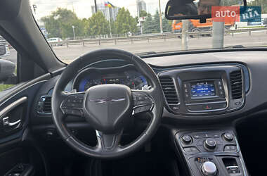 Седан Chrysler 200 2015 в 
