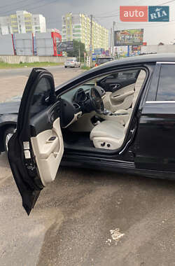 Седан Chrysler 200 2015 в 