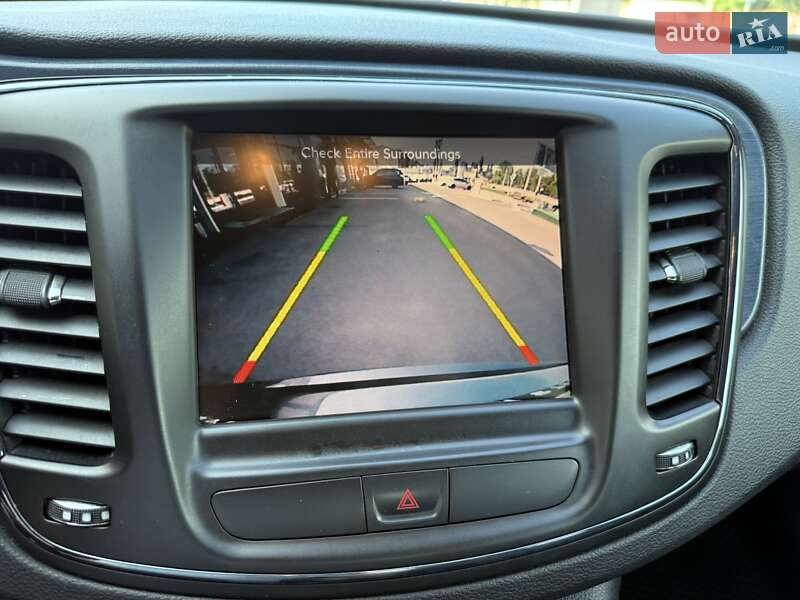 Седан Chrysler 200 2015 в Одессе