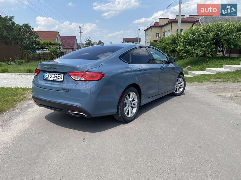 Седан Chrysler 200 2014 в Хмельницком