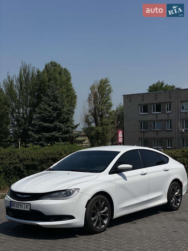 Chrysler 200 2015
