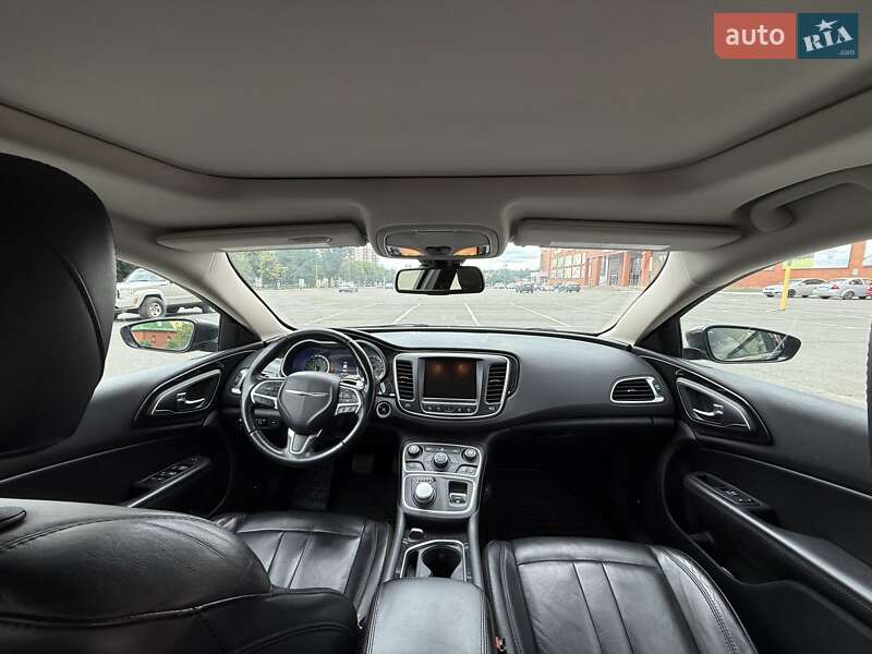 Седан Chrysler 200 2014 в Киеве фото 12 Седан Chrysler 200 2014 в Киеве