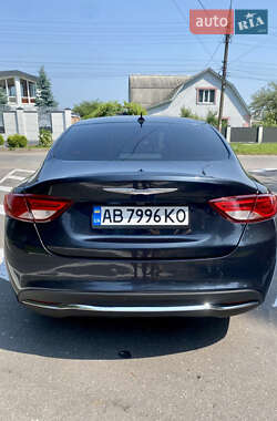 Седан Chrysler 200 2016 в 