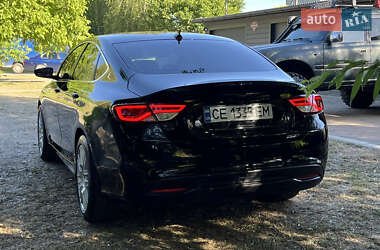 Седан Chrysler 200 2015 в 