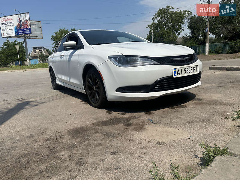 Седан Chrysler 200 2014 в Киеве
