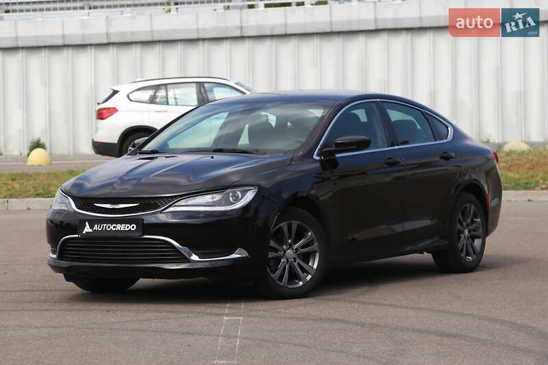 Седан Chrysler 200 2015 в Києві