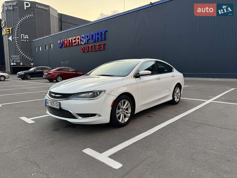 Седан Chrysler 200 2014 в Киеве