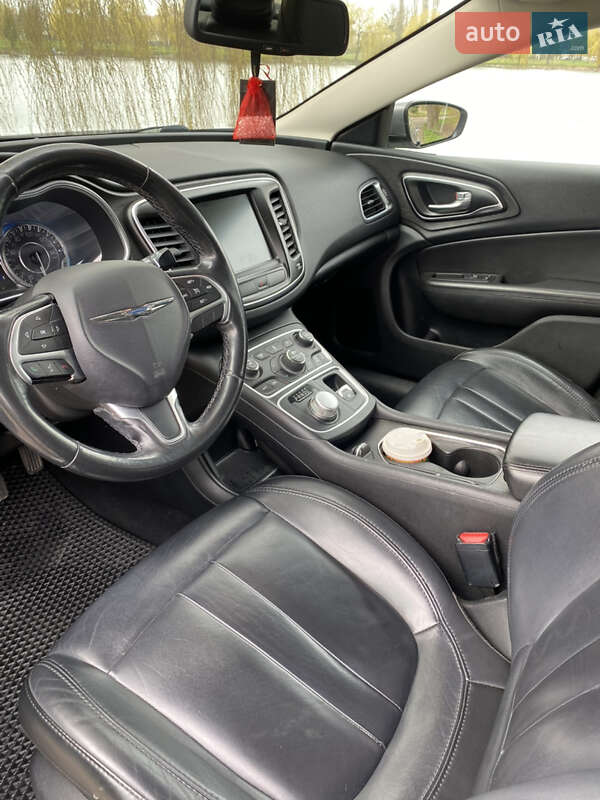 Седан Chrysler 200 2016 в Ровно фото 6 Седан Chrysler 200 2016 в Ровно