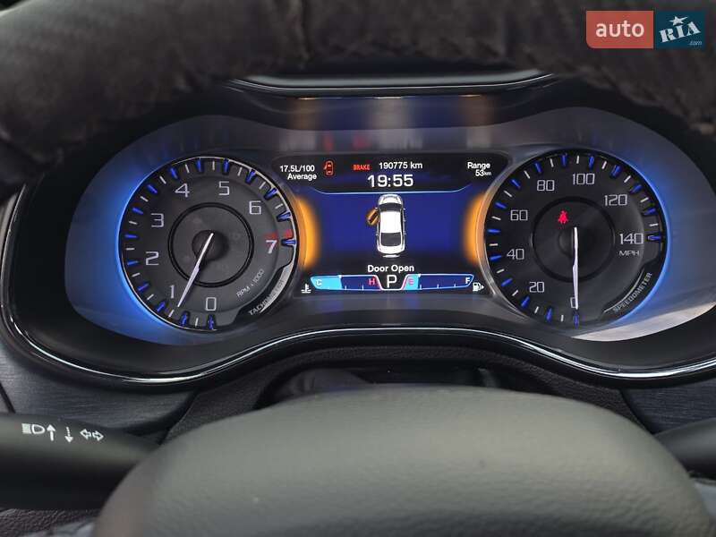 Седан Chrysler 200 2014 в Тернополі
