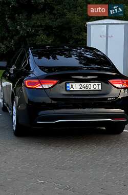 Седан Chrysler 200 2015 в 