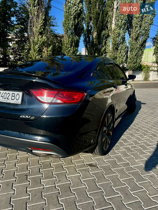 Седан Chrysler 200 2014 в Киеве фото 19 Седан Chrysler 200 2014 в Киеве