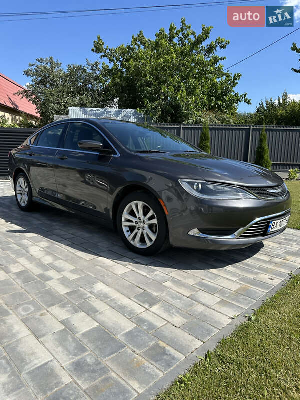 Chrysler 200 2015