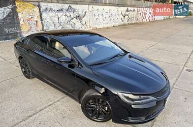 Седан Chrysler 200 2015 в Запоріжжі