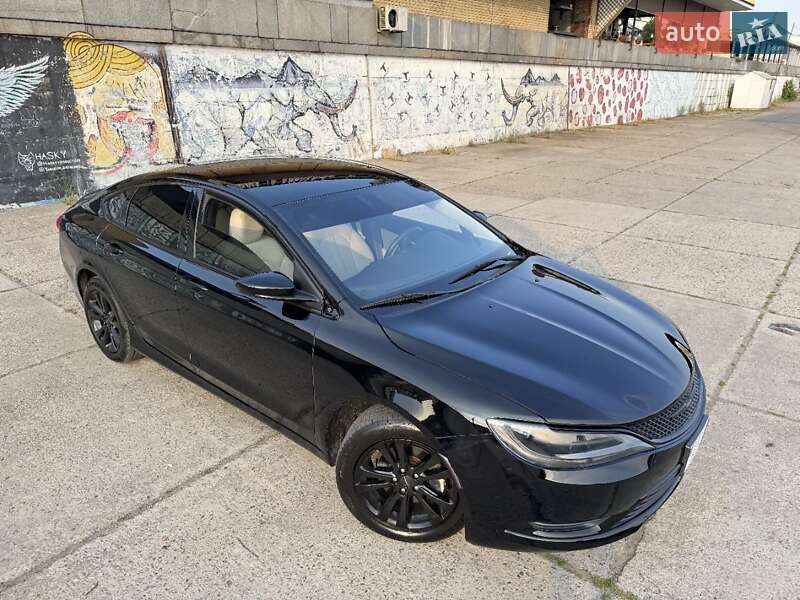Седан Chrysler 200 2015 в Запорожье