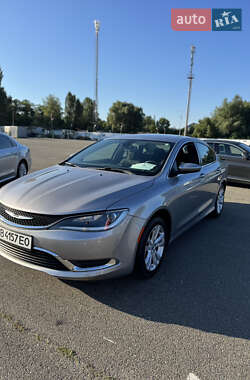 Седан Chrysler 200 2015 в Києві