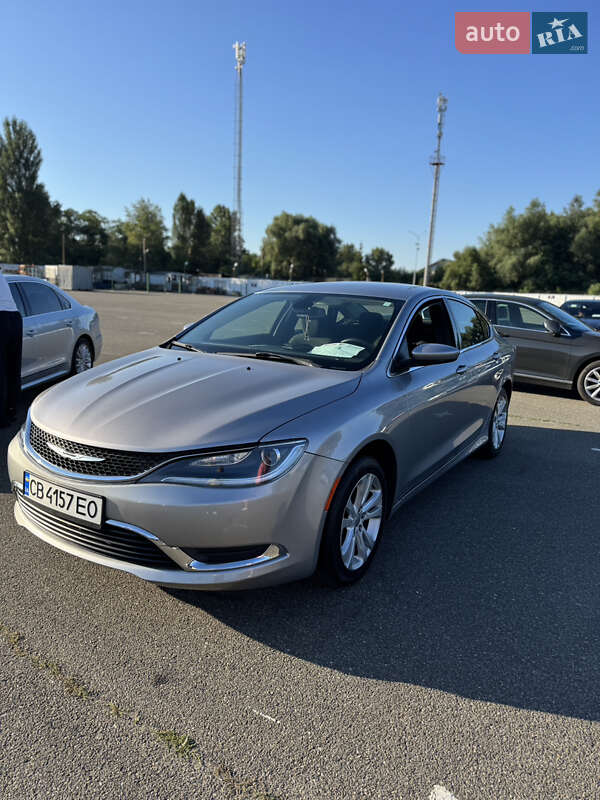 Chrysler 200 2015