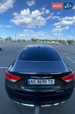 Седан Chrysler 200 2014 в 