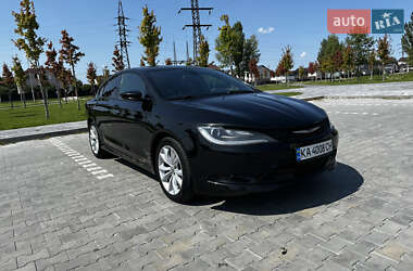 Седан Chrysler 200 2015 в Києві