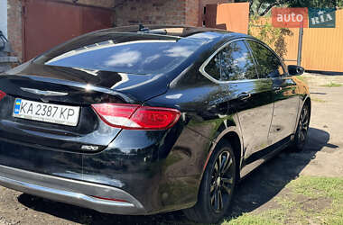 Седан Chrysler 200 2015 в 