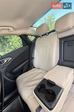 Седан Chrysler 200 2016 в 