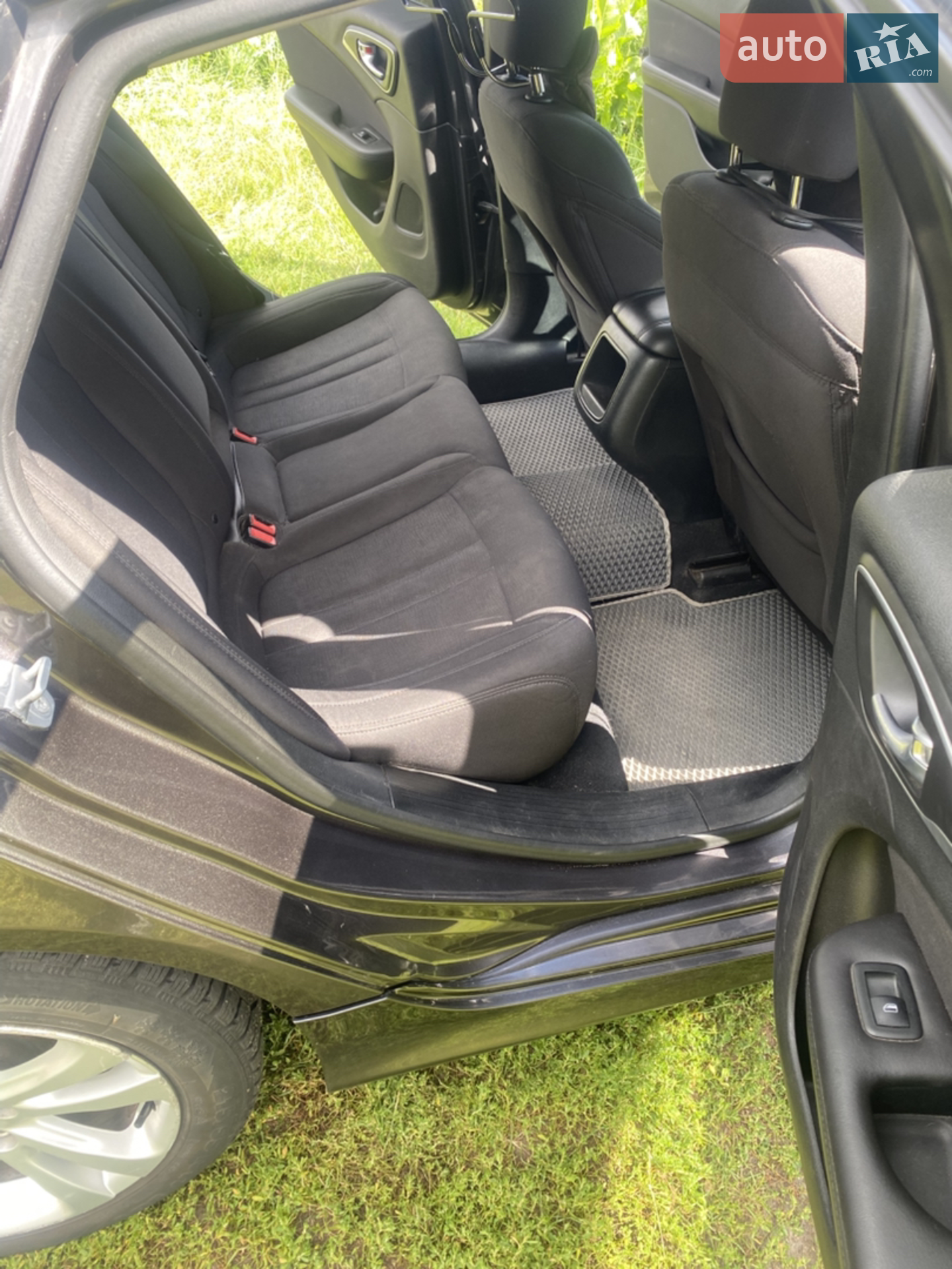 2014 Chrysler 200 - мініатюра 10