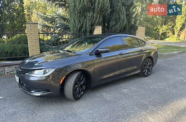 Седан Chrysler 200 2014 в 