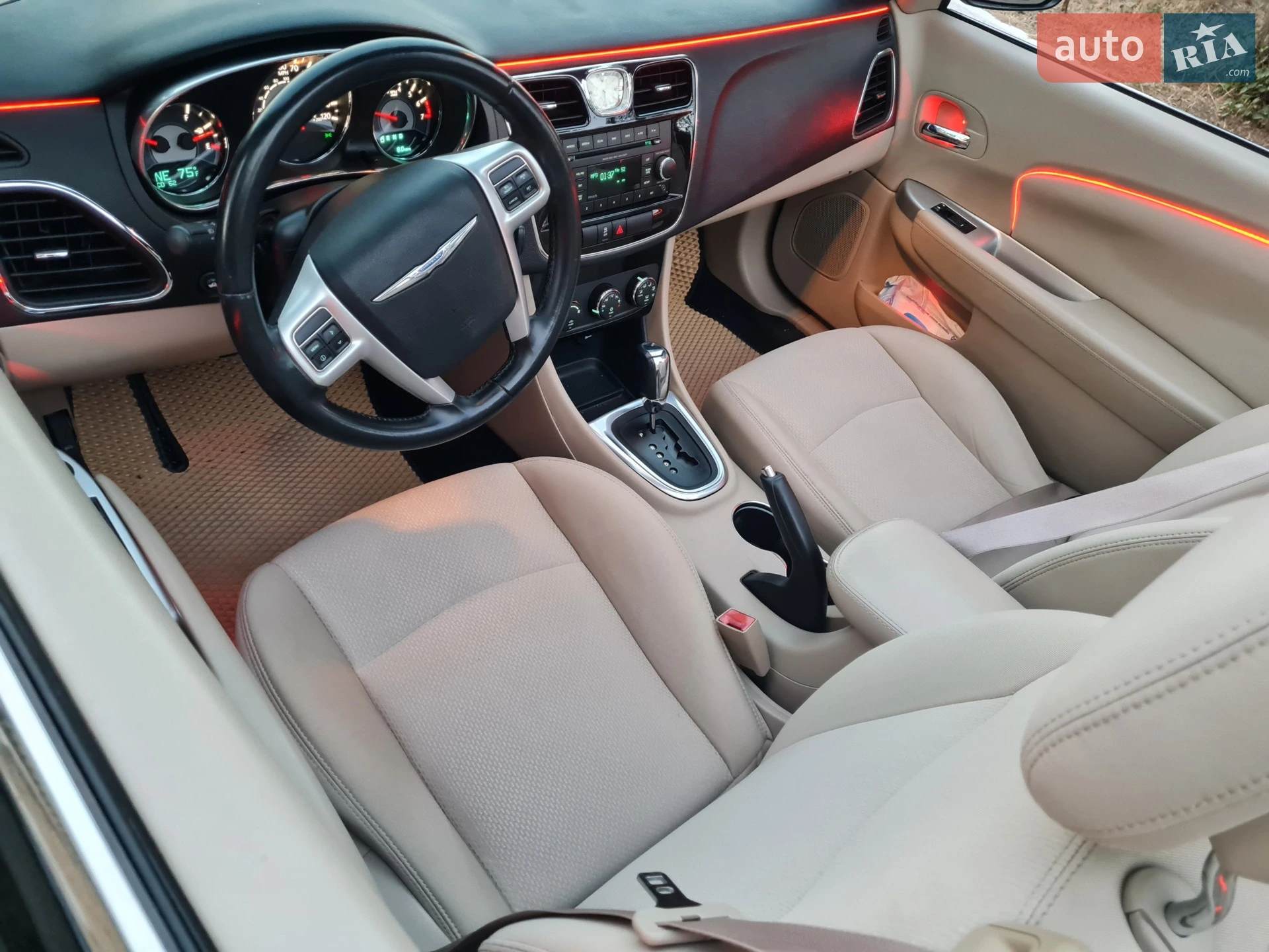 2012 Chrysler 200 - мініатюра 10