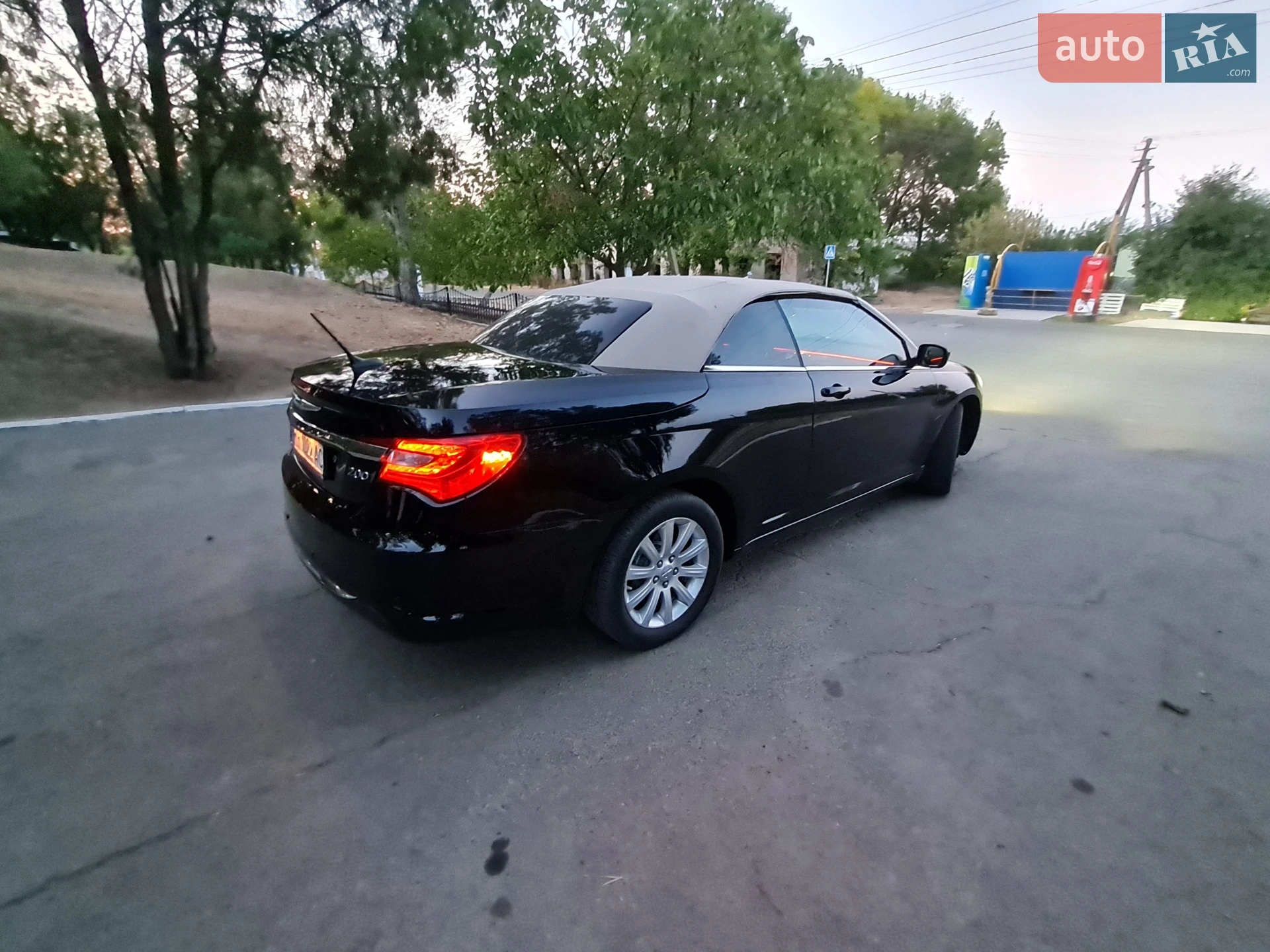 2012 Chrysler 200 - мініатюра 31
