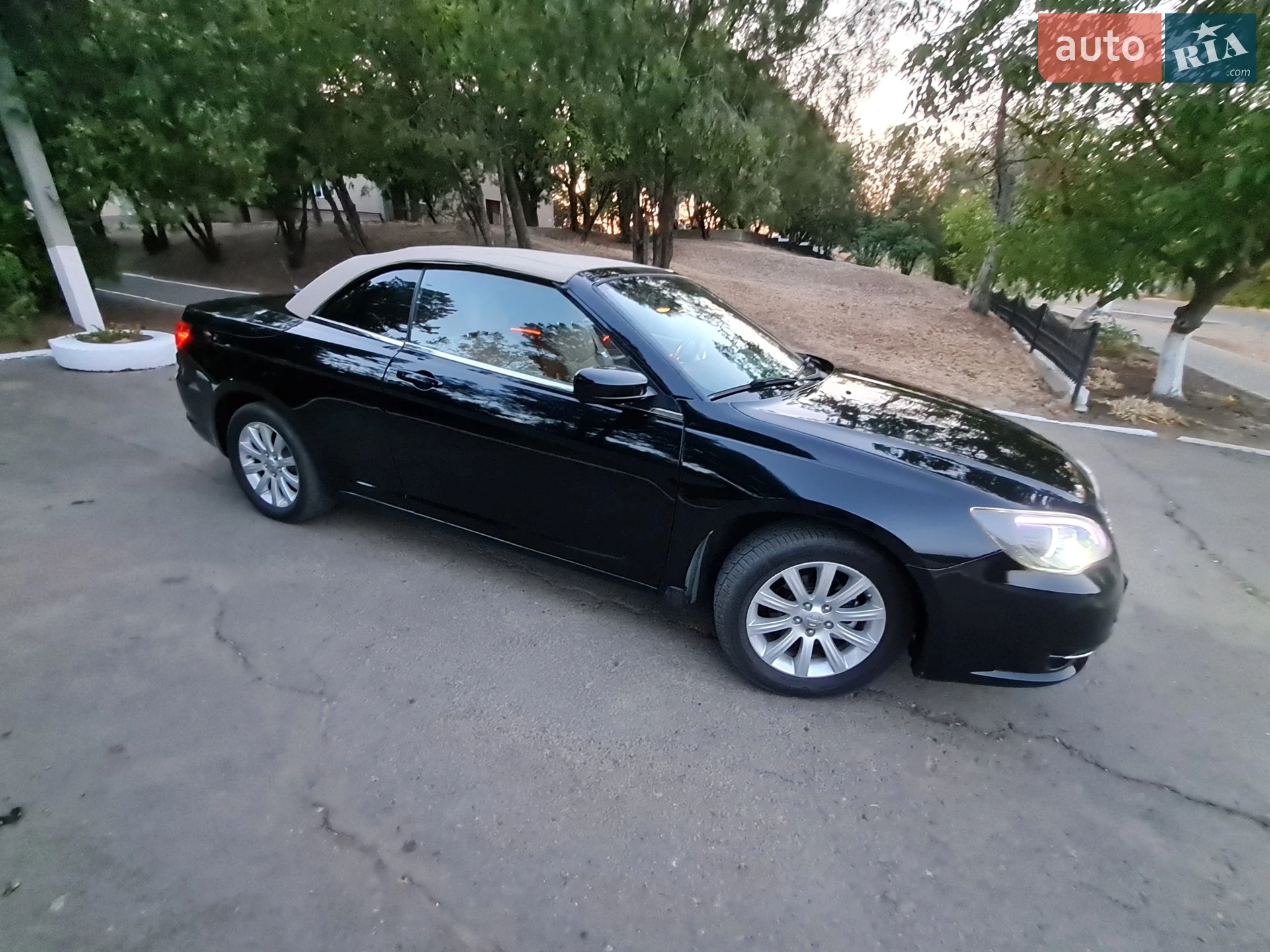 2012 Chrysler 200 - мініатюра 32