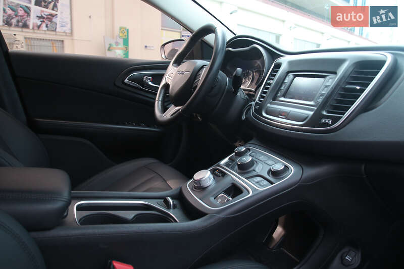 Седан Chrysler 200 2014 в Одессе
