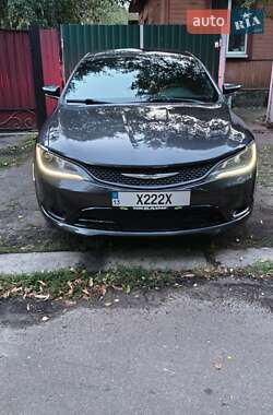 Седан Chrysler 200 2015 в 