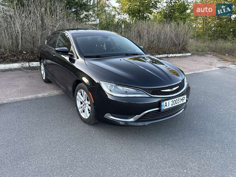 Седан Chrysler 200 2016 в 