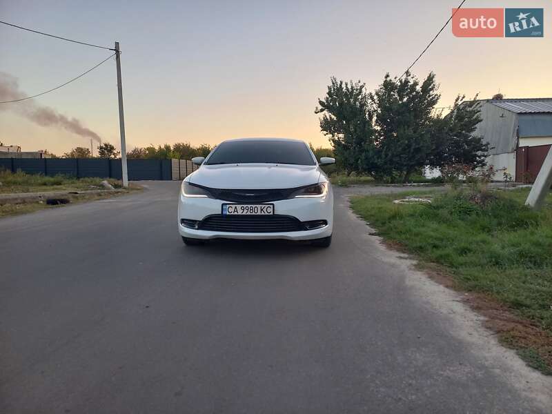 Седан Chrysler 200 2016 в Черкассах фото 24 Седан Chrysler 200 2016 в Черкассах
