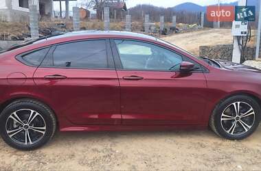 Седан Chrysler 200 2015 в 