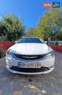 Седан Chrysler 200 2014 в 
