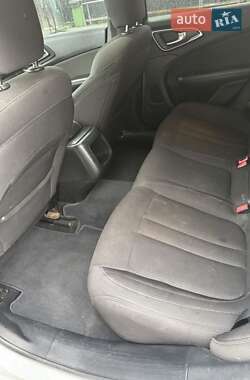 Седан Chrysler 200 2015 в 