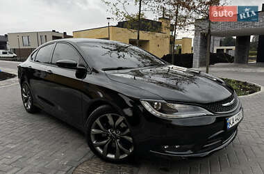 Седан Chrysler 200 2014 в Киеве