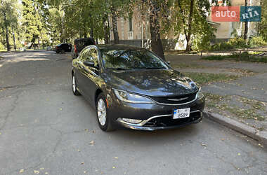 Седан Chrysler 200 2015 в Полтаві